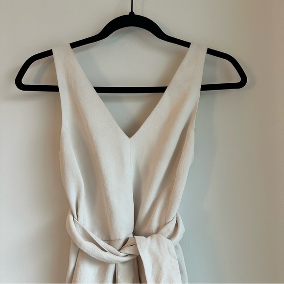 Aritzia Wilfred play suit - Picture 2 of 5